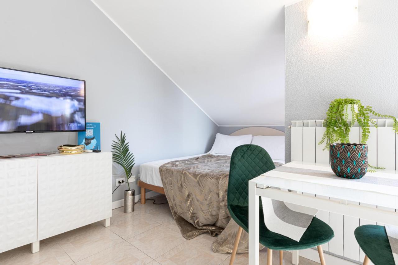 Collection Citylife Suites With Terrace - Top Collection Milano Exteriör bild